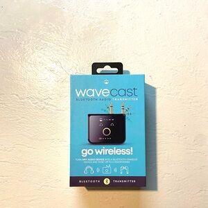 New never used Wavecast Bluetooth Transmitter -turn any device into a Bluetooth